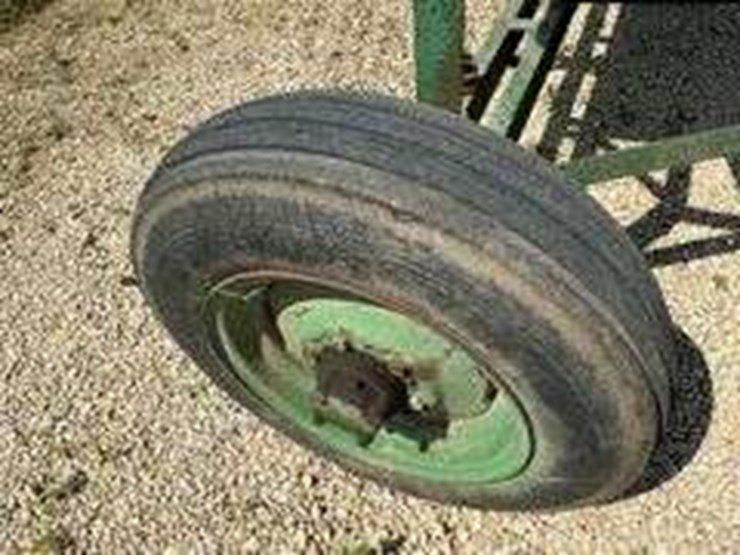 homemade-pull-type-seeder,-hyd.-opening-&-hyd.-fan,-separate-seeding,-big-&-small-image-9