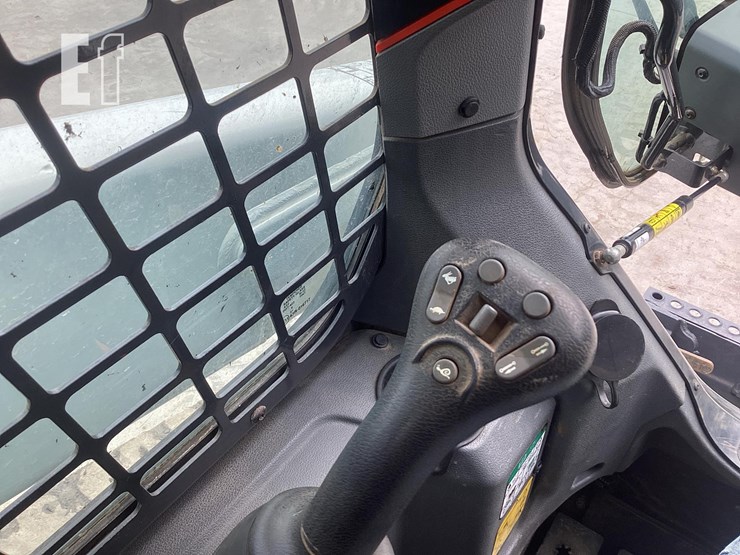 2022-bobcat-t64-image-20