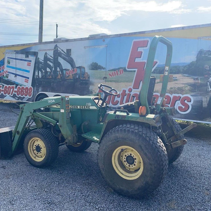 JOHN DEERE 955