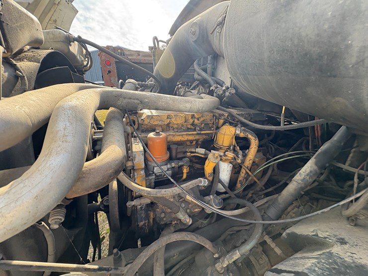 1998-ford-l8513-image-47