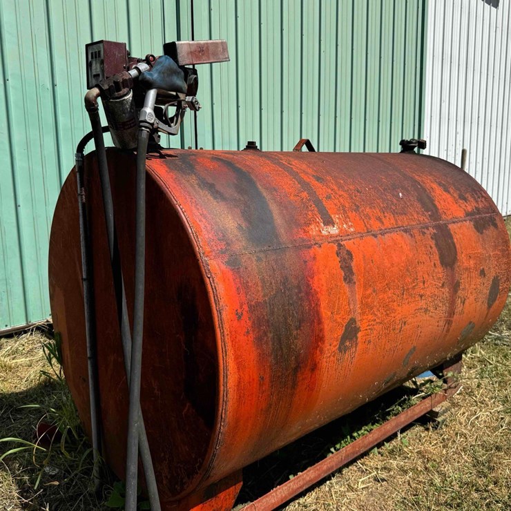 500 Gallon Fuel Tank