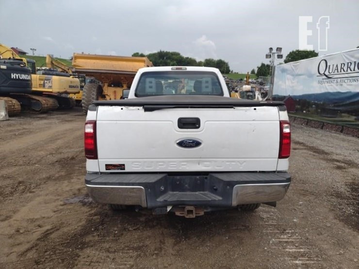 14-ford-f250-image-4