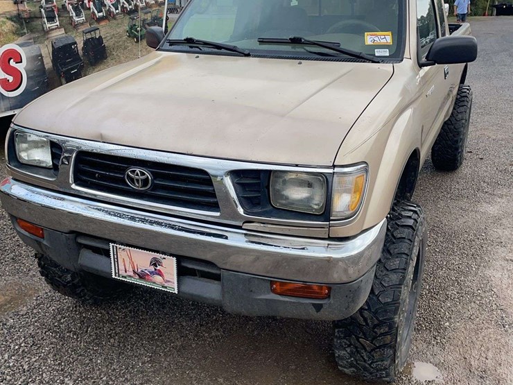 1997-toyota-tacoma-image-9