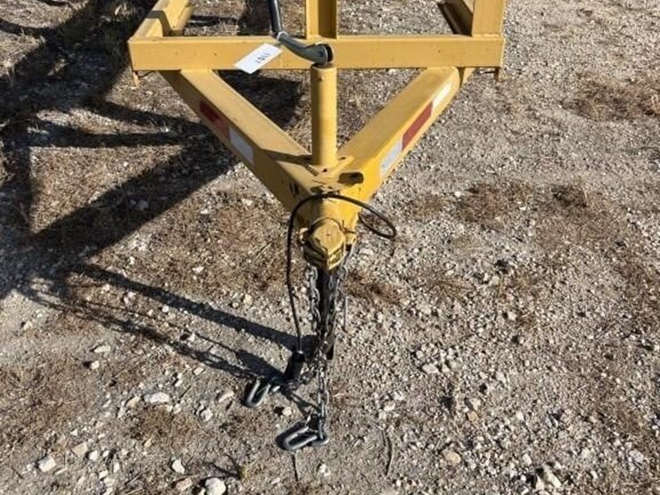 l2---2021-burks-best-5-bale-hay-trailer-image-9