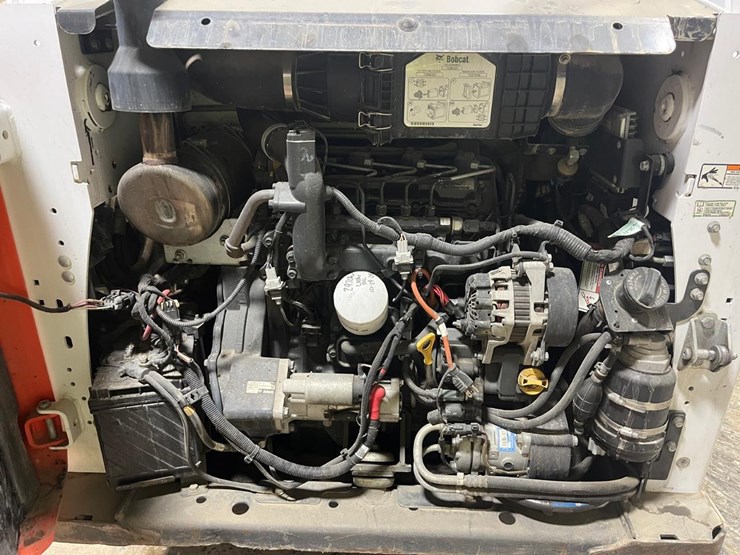 2018-bobcat-s650-image-14
