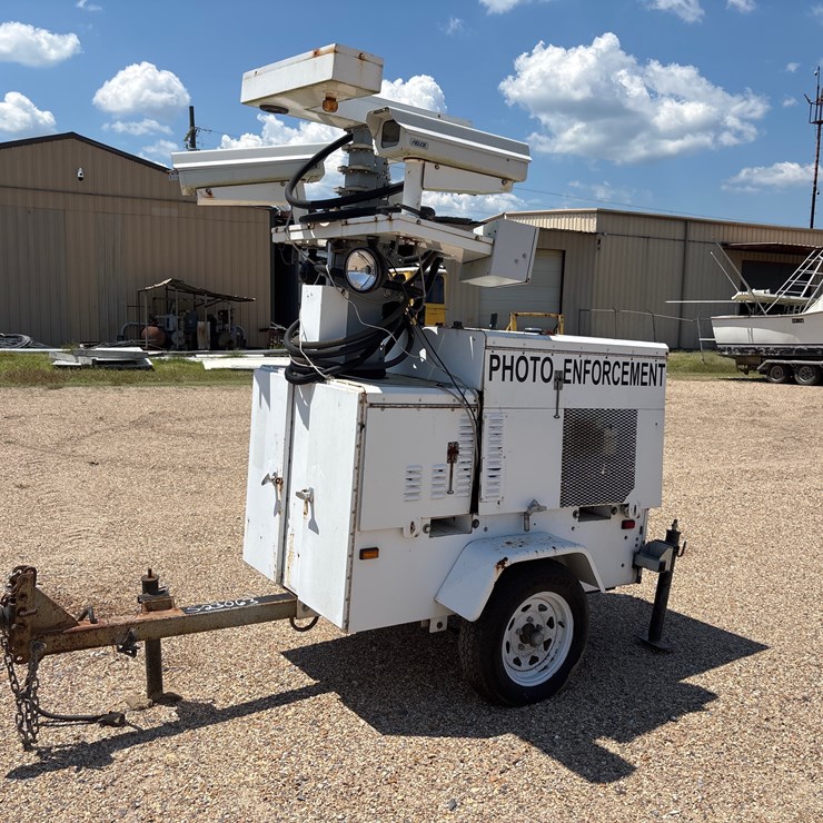 #3497 • PHOTO ENFORCEMENT TOWER, TRAILER MTD