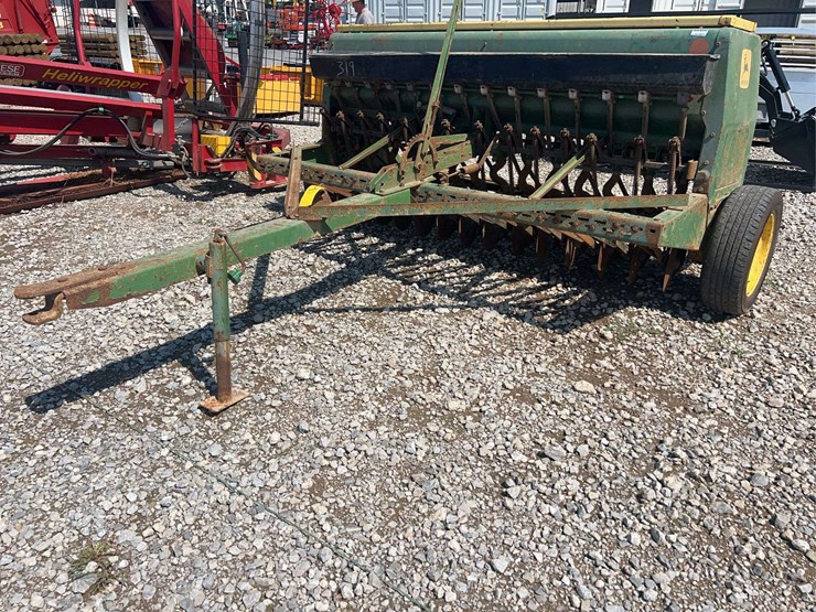 john-deere-8200-image-13