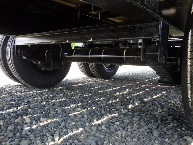 2025-delta-26'-t/a-tilt-deck-trailer-image-20