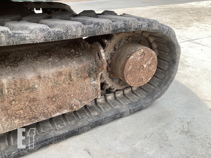 2014-bobcat-e32-image-13