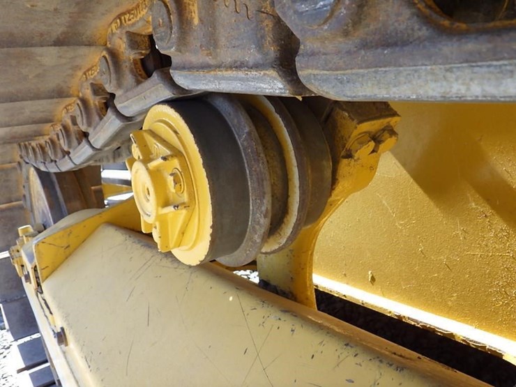 2021-deere-550k-image-46