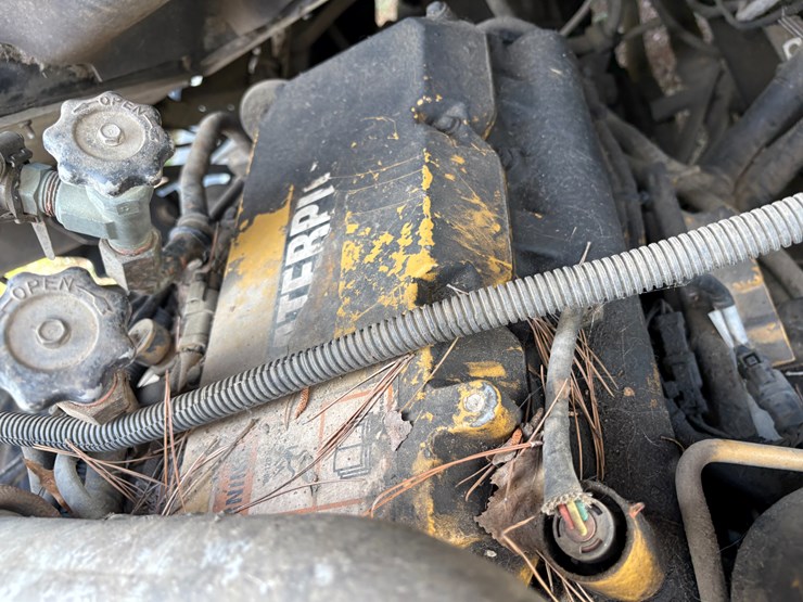 1998-ford-l8513-image-49