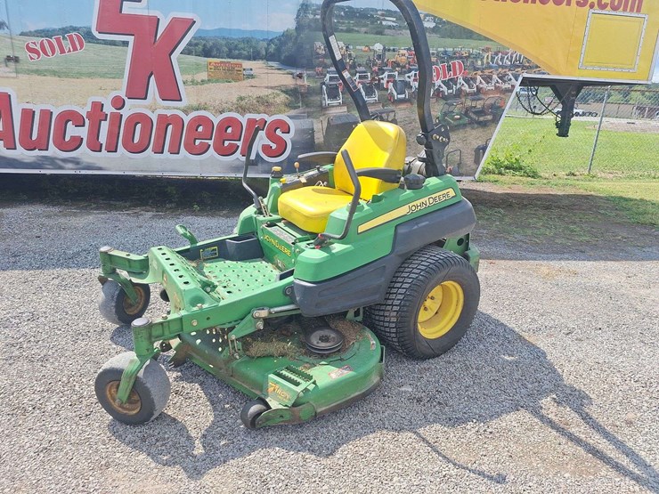 john-deere-7iron-image-1
