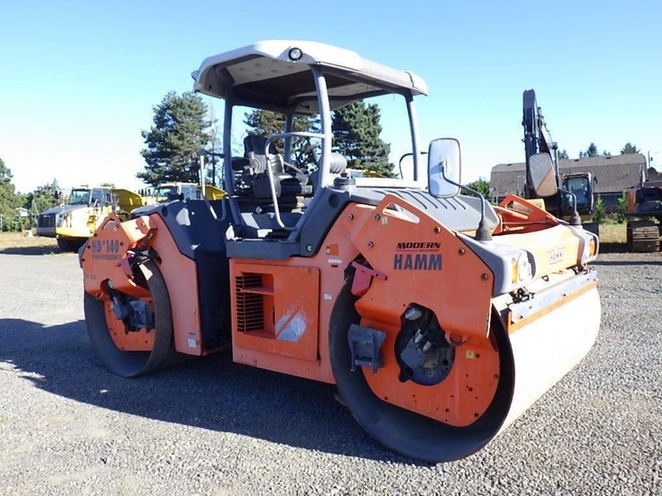 2012-hamm-hd140vvh-smooth-drum-compactor-image-2