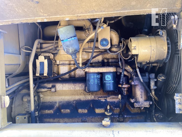 1988-deere-670b-image-12