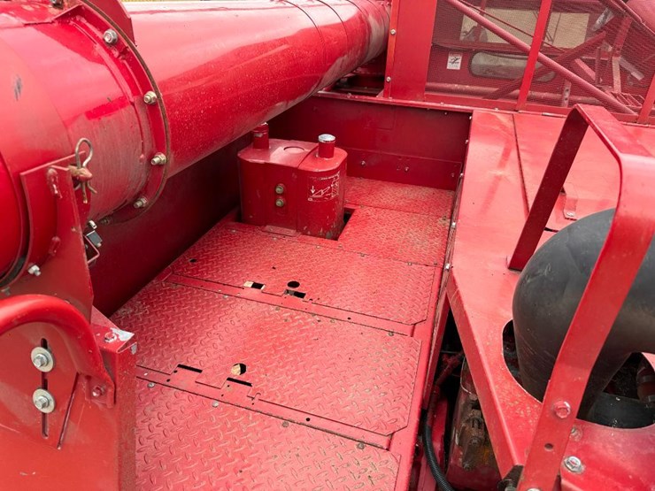 1995-case-ih-2144-image-70