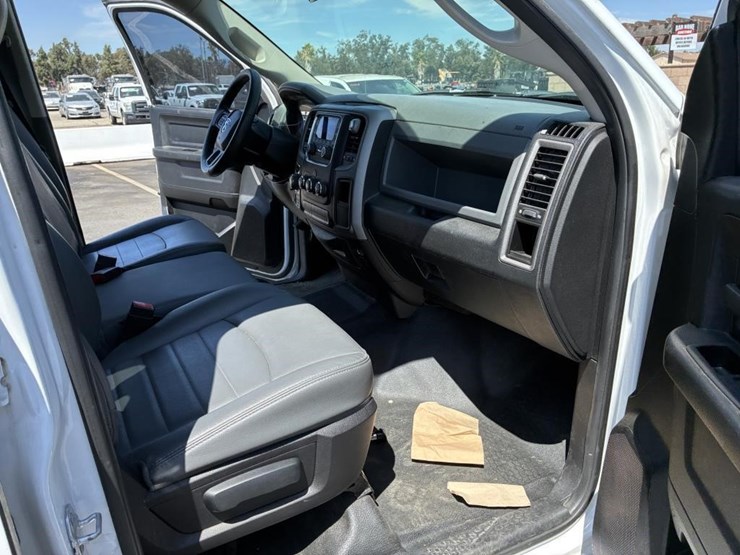 2016-dodge-ram-1500-image-9