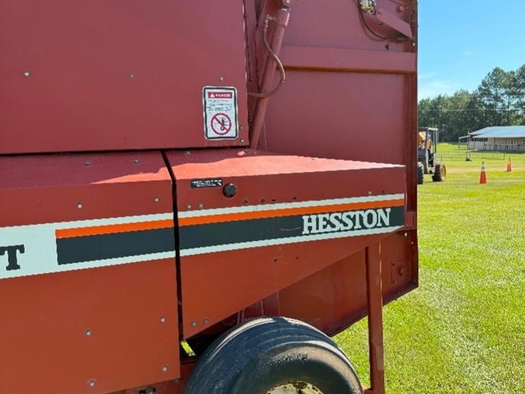 heston-555t-round-hay-baler-(one-owner)-image-3