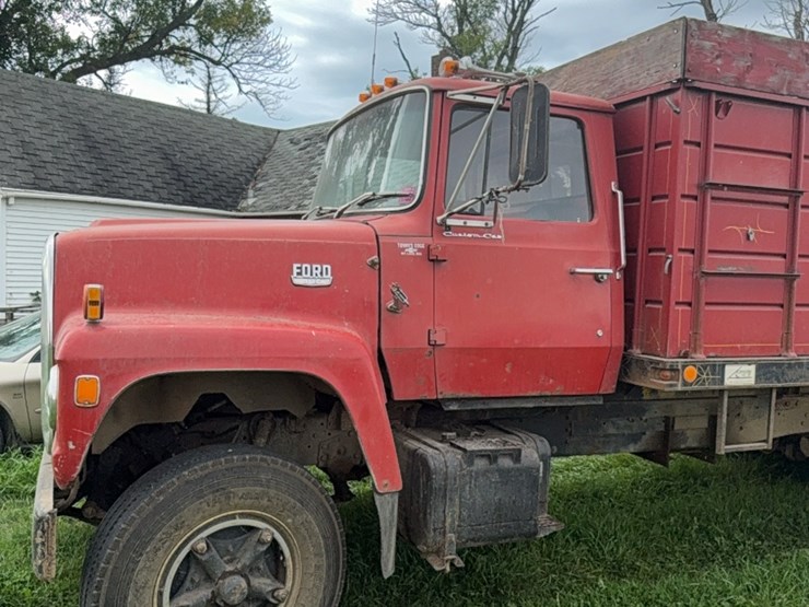 1974-ford-880-image-2