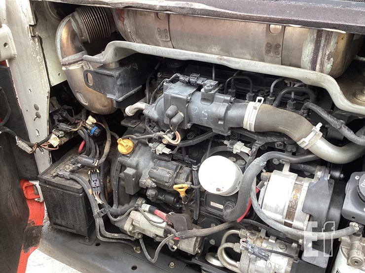 2020-bobcat-t870-image-13