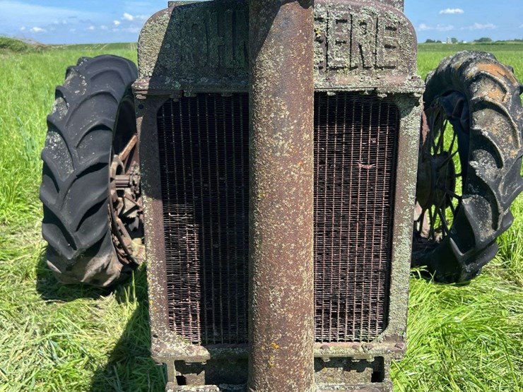 john-deere-model-a-image-12
