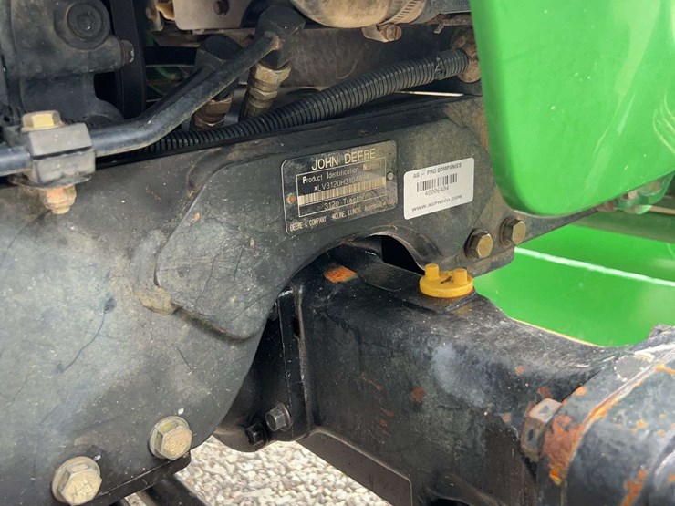 john-deere-3120-image-27