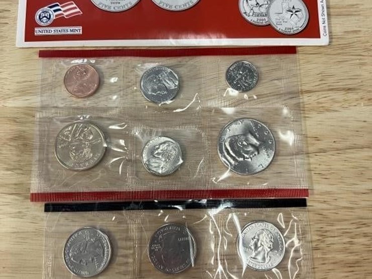 closet--2004-us-mint-coin-set-image-5
