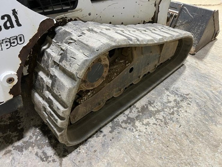 bobcat-t650-image-18