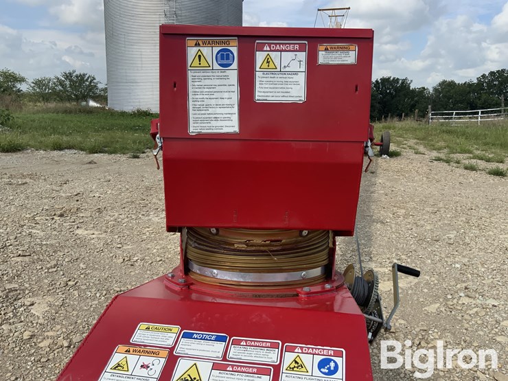 2021-westfield-mkx-10-73-swing-hopper-auger-image-16
