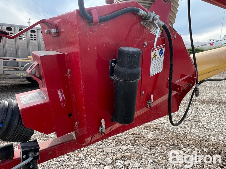 2020-westfield-mkx-10-73-low-profile-swing-hopper-auger-image-15