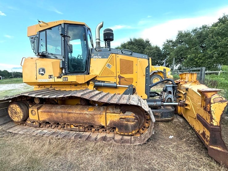 deere-850k-image-9