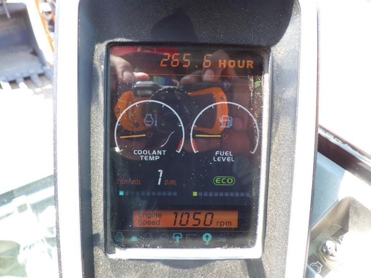 2021-doosan-dx85r-3-image-70