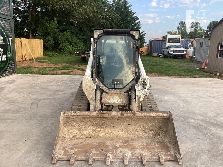 2020-bobcat-t595-image-7