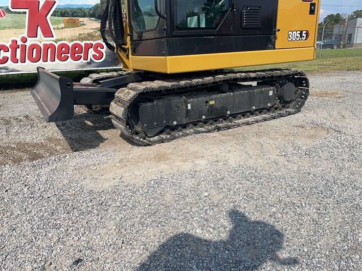 2025-caterpillar-305.5-image-11