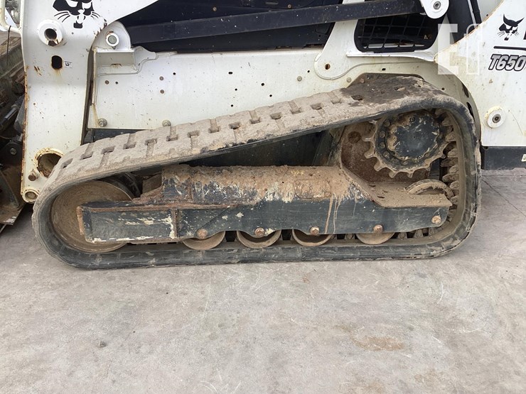2020-bobcat-t650-image-9