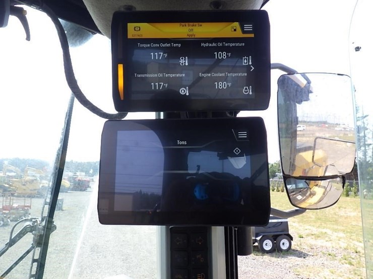2022-caterpillar-980-image-55