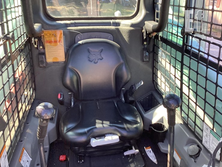 2015-bobcat-t590-image-15