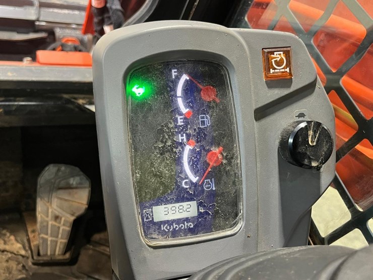 2021-kubota-svl75-2-image-24