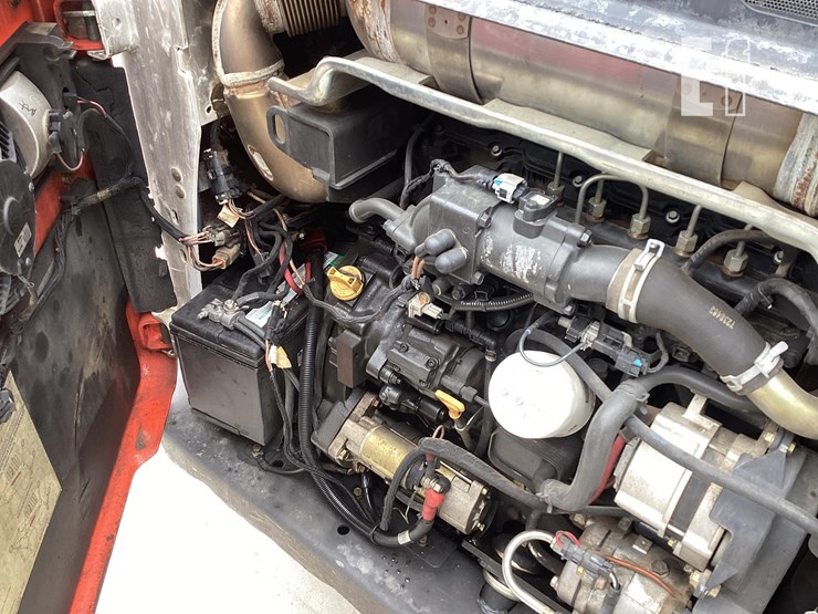 2016-bobcat-t770-image-13