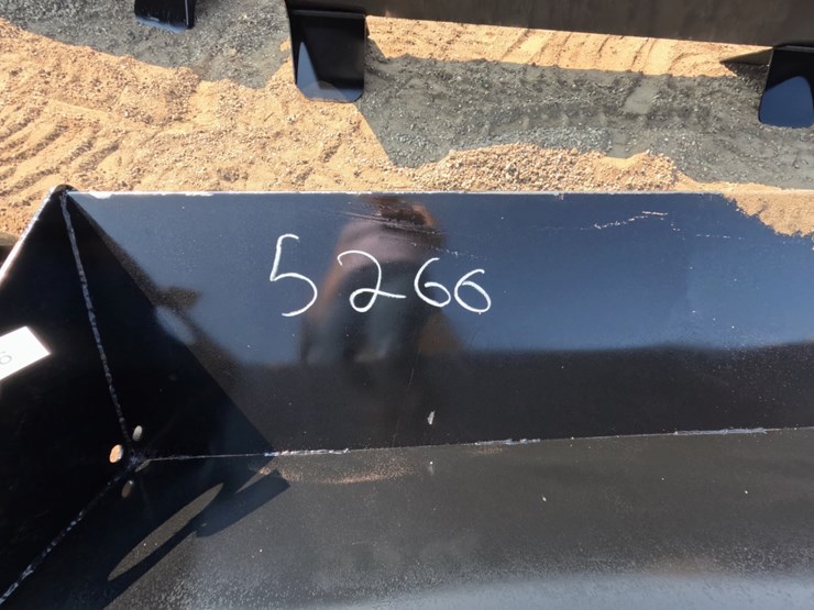 #5266-•-heavy-duty-cattle-feeder-image-2