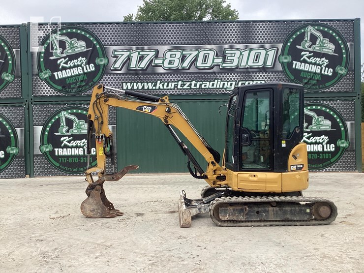 2015-caterpillar-303.5e2-cr-image-1