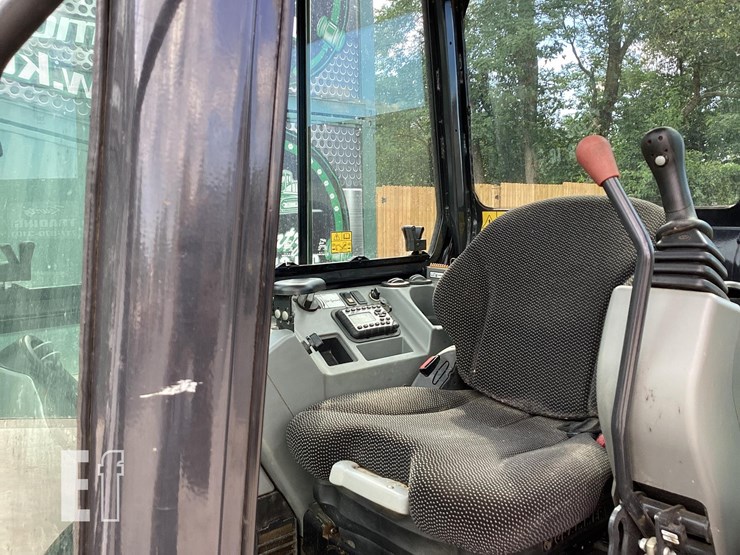 2021-bobcat-e35i-image-16