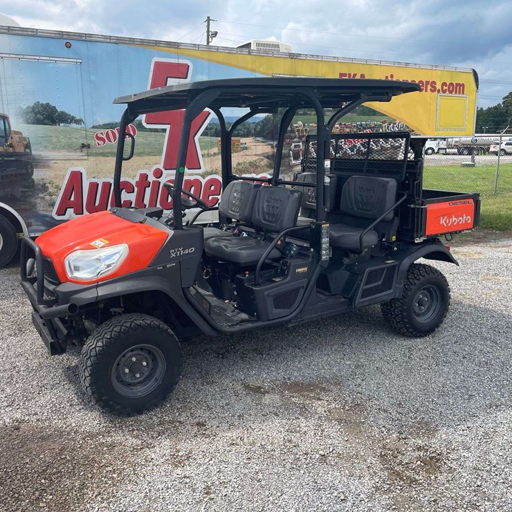 KUBOTA RTVX1140