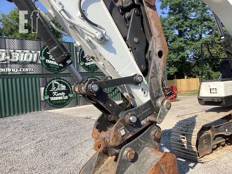 2021-bobcat-e165-image-9