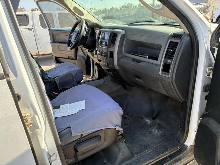 2013-dodge-ram-1500-image-8
