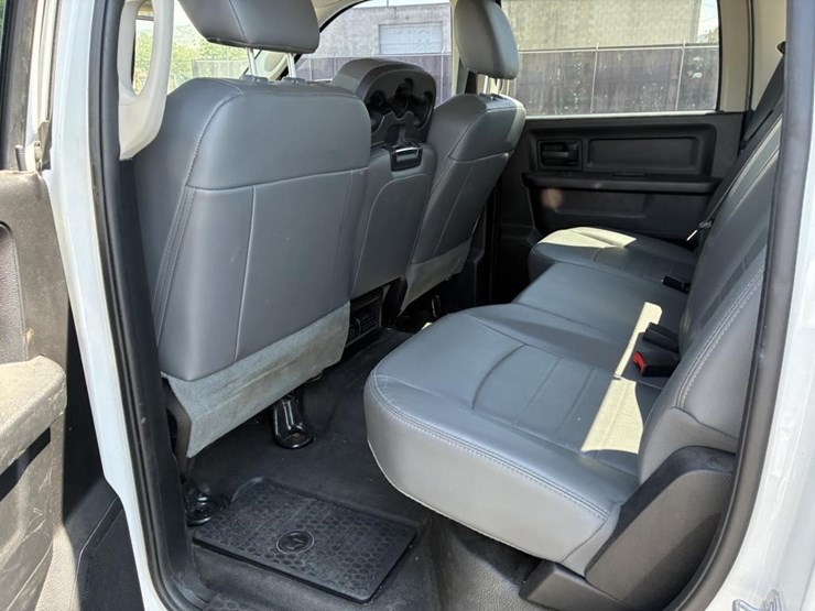 2016-dodge-ram-1500-image-11