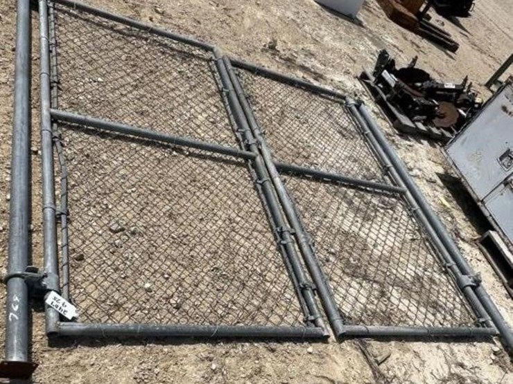 l3---chain-link-gate-image-1