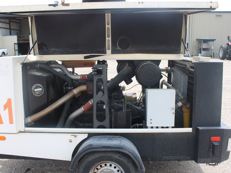 #1037-•-2014-kaeser-mobile-air-compresson-image-6