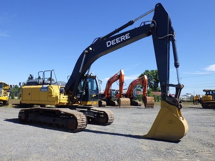 2016-deere-300g-lc-image-2