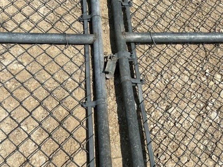l3---chain-link-gate-image-12