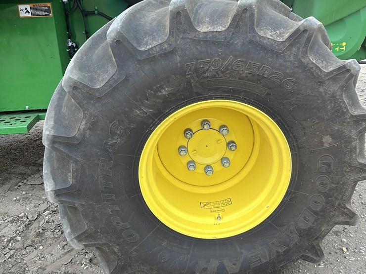 2024-john-deere-s790-image-19